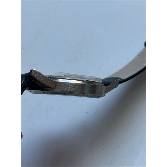 Limited Release Mickey Disneyland Resort Watch St Steel Back Black Leather Band - Picture 8 of 8